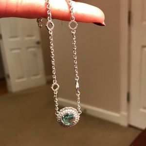 Beautiful necklace! Light blue stone 💎 Sparkles!